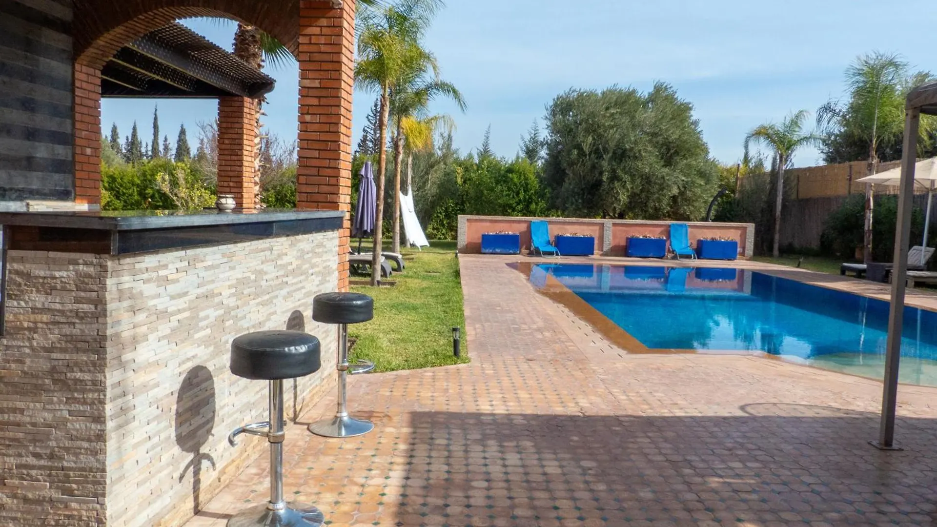 Villa Msholidays Des 3 Palmiers Suite Familiale Et Double Ouled Jelal