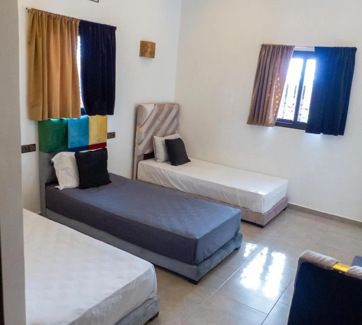 Villa Msholidays Des 3 Palmiers Suite Familiale Et Double Ouled Jelal Bed & Breakfast
